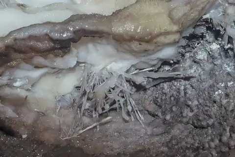 Crystal Tours | Sudwala Caves